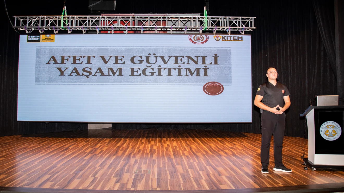 Selçuk Üniversitesi personeline yangına müdahale eğitimi verildi